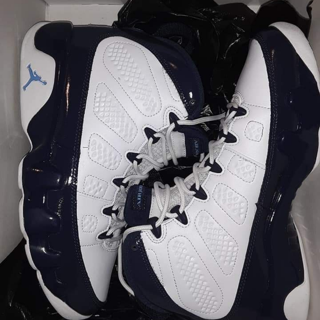 Air Jordan 9 Retro
